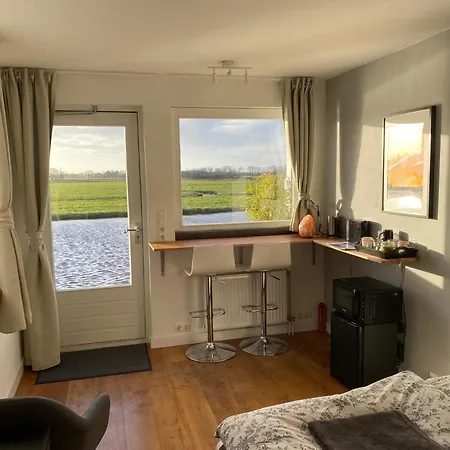 Hospedagem domiciliar With A View, Near Amsterdam *