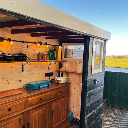 With A View, Near Amsterdam * Broek in Waterland
